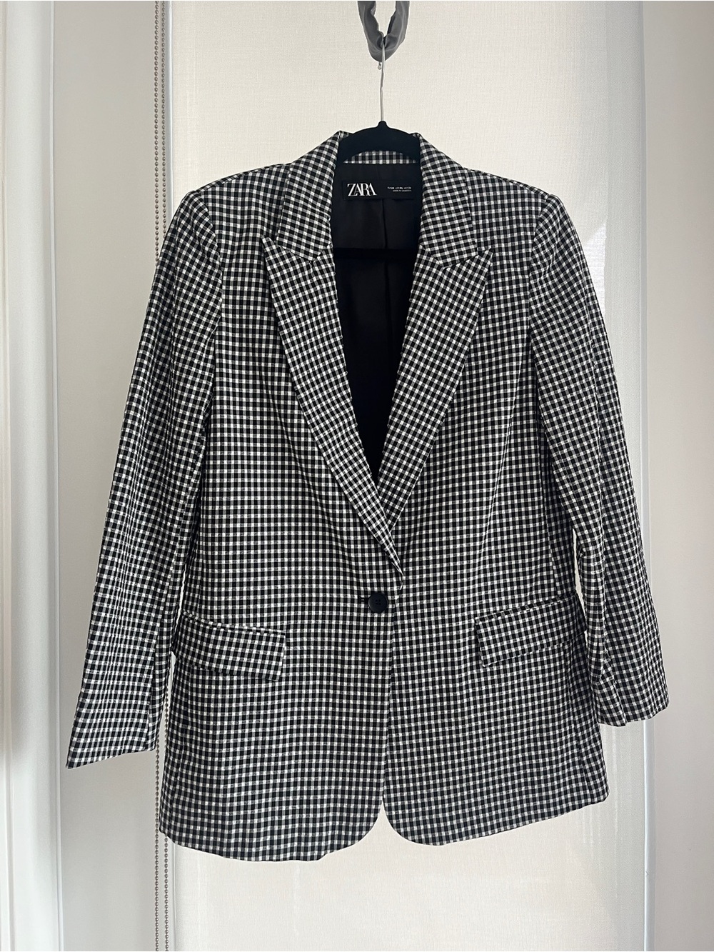 ZARA Black & White Gingham Single-Button Blazer